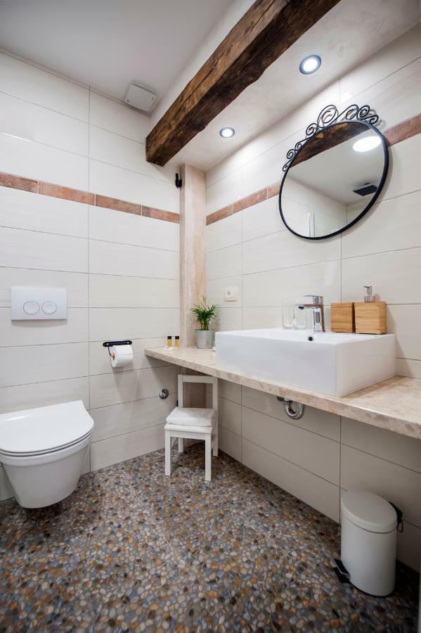 La Fondiaria Hotell Rovinj Eksteriør bilde